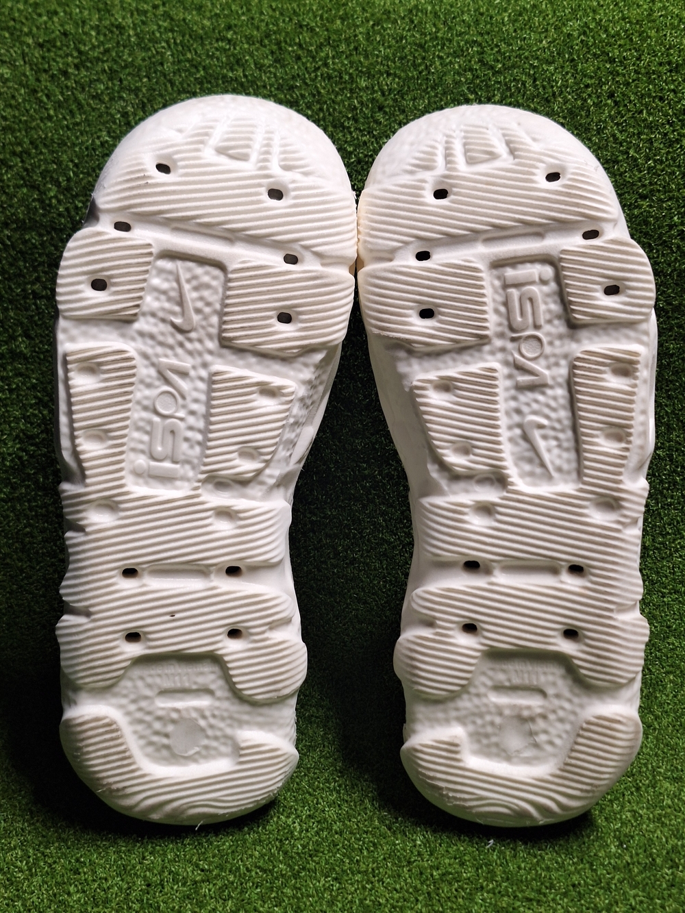 Nike ISPA Universal Men's Size 11 Natural White Sail Ivory Sneakers DM0886-100 - Picture 9 of 9